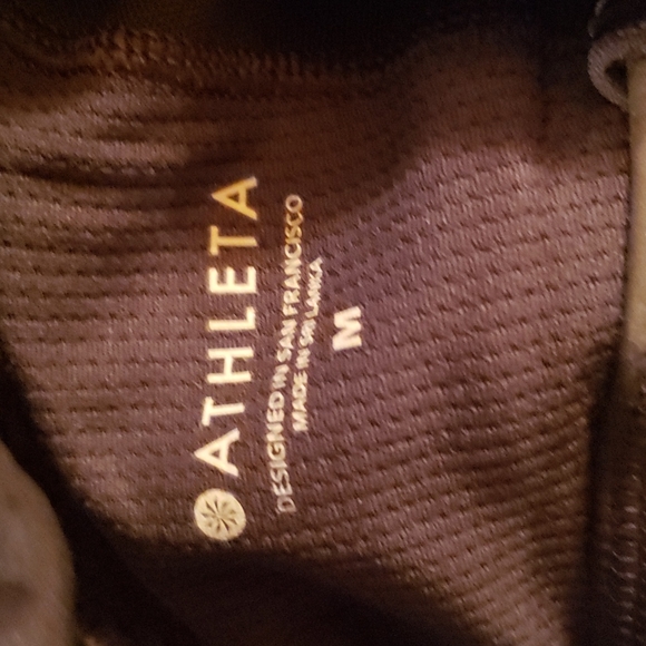 Athleta Contender D/DD Camo Sports Bra Med - Picture 6 of 6